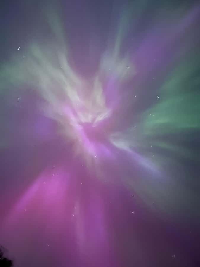 Banff Night Sky: Stargazing and Northern Lights Chasing Tour - The Short Walk to the Dark-Sky Site: Dress Like It’s Serious
