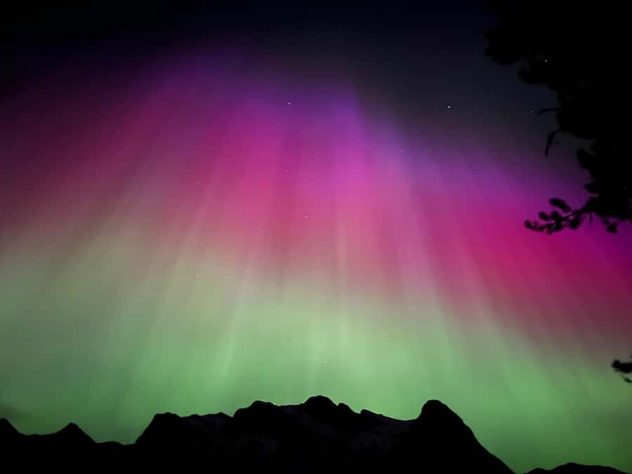 Banff Night Sky: Stargazing and Northern Lights Chasing Tour - Meeting at 309 Cave Ave: Simple Start, Good Parking