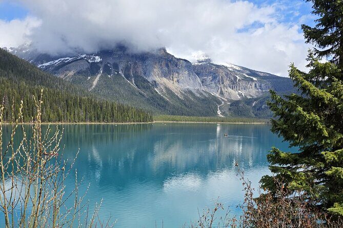 Banff Small-Group Tour in Lake Louise, Moraine and Hidden Gems - Johnston Canyon: The One Hike That Makes the Whole Day Worth It