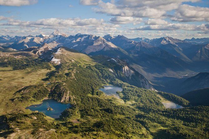 Banff Sunshine Village Gondola and Sightseeing - Riding the gondola to Sunshine Meadows: where the day starts