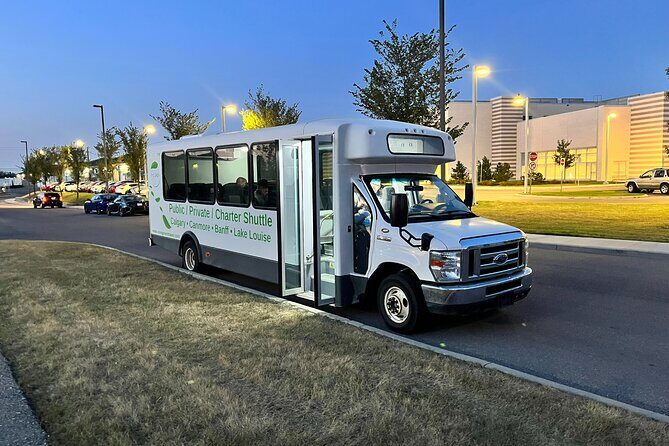 Banff to Calgary Private Shuttle - Arrival in Calgary: staying on schedule without extra amenities