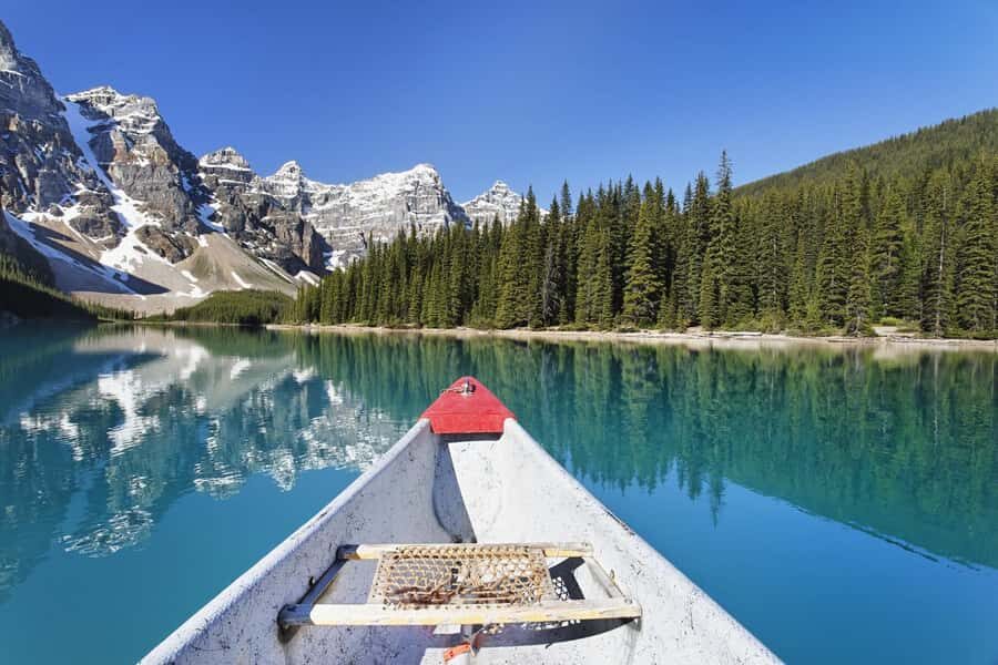 Banff Town: Gondola, Lake Louise, Moraine, Cave and Basin - A One-Day Route Through Banff’s Best-Photo Spots