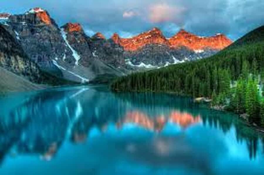 Banff town,Lake Louise, Moraine, Emerald & Johnston Canyon - Johnston Canyon: the Lower Falls tunnel, Upper Falls drop, and winter ice walks