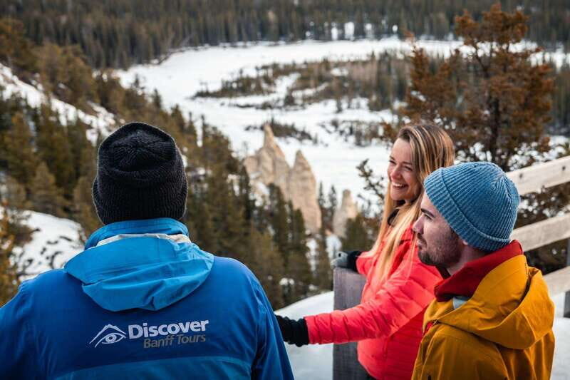 Banff: Wildlife and Sightseeing Minibus Tour - How the guide storytelling improves your day