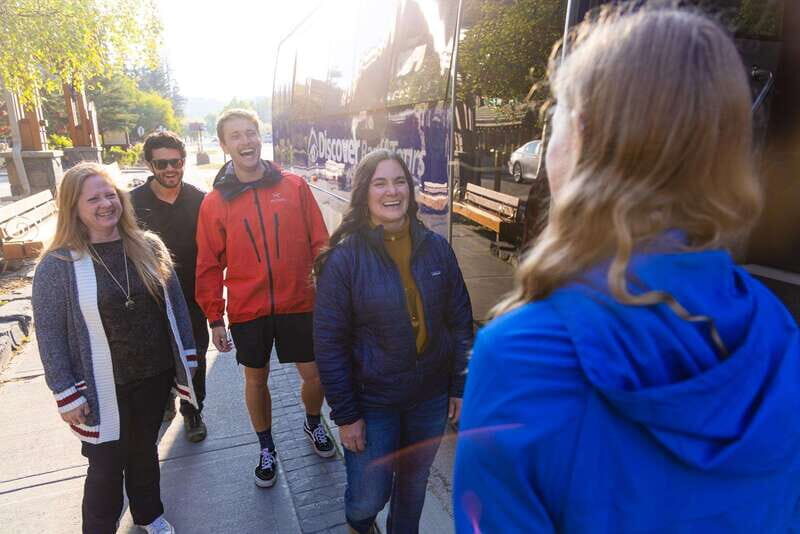 Banff: Wildlife and Sightseeing Minibus Tour - Bow Falls and Surprise Corner: the fast route to the classic Banff look