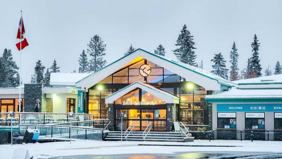 Banff: Winter Tour with Dinner & Nightrise at Banff Gondola - Who Should Book This Winter Tour—and Who Might Skip It