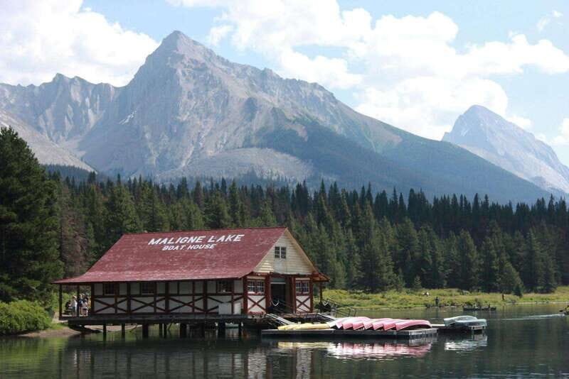 Banff, Yoho, and Jasper 2 Day Private Tour - What to pack, and who this tour fits best