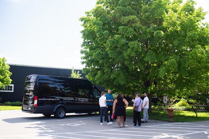 Beer and Wine Tour in Niagara-on-the-Lake - Inside Niagara Wine Country: what your tasting stops feel like
