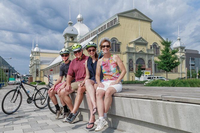 Best of Ottawa Neighbourhoods & Nature Bike Tour - Sparks Street to the Bike Shop: Where the tour really starts