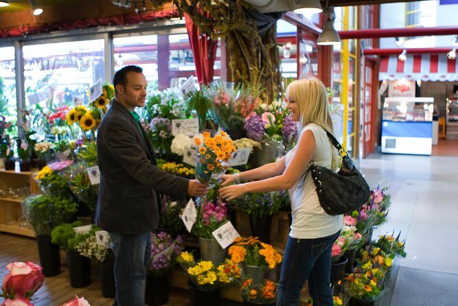 Best of Vancouver Private Tour - Granville Island Public Market time: where the tour becomes personal