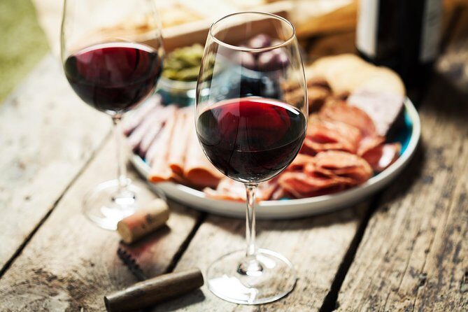 Between the Lines Cheese and Charcuterie Picnic - Your 45 to 60 minute plan: how the picnic tasting actually runs
