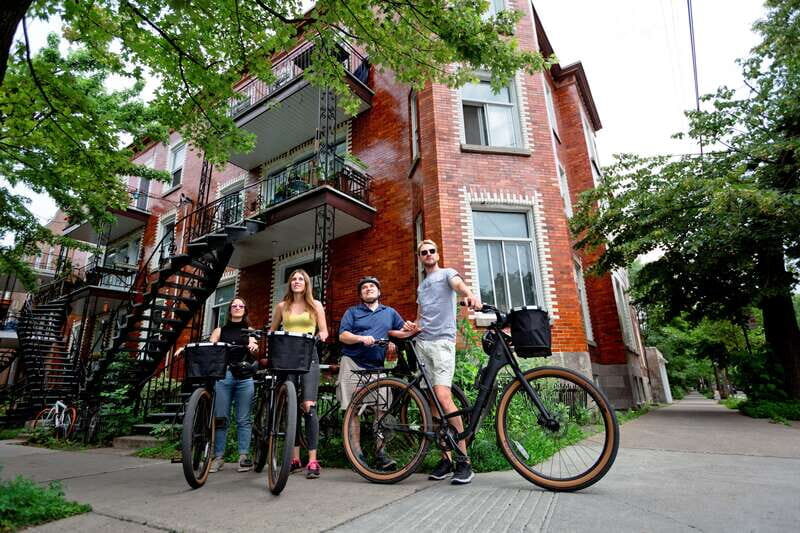 Bike/E-bike tour Plateau,MileEnd, Jean-Talon Market by Fitz - The Ride Specs: Flat Enough for Most People, Still Real Street Time