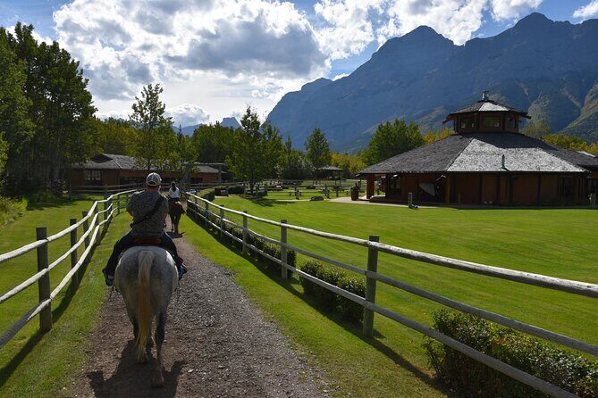Buffalo Loop 1-Hour Horseback Trail Ride in Kananaskis - Should you book? A simple decision guide