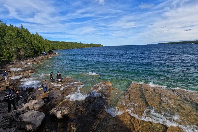 Bus to Grotto - Tobermory Flowerpot Island Cruise Bruce Peninsula - Who this tour fits best (and who should consider alternatives)