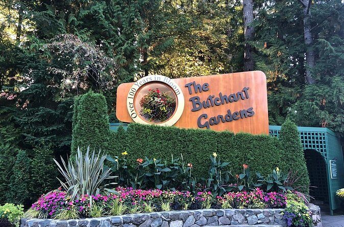 Butchart Gardens Evening Illumination Shuttle - Who this shuttle is best for (and who should skip it)