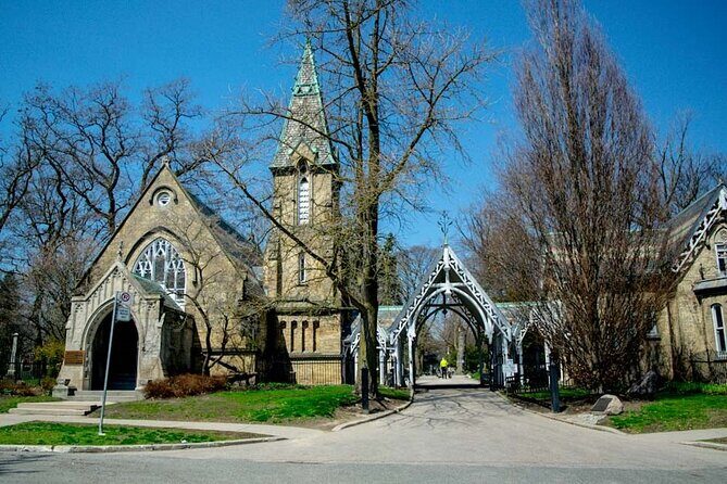 Cabbagetown In Colour: A Walking Tour of Toronto - Riverdale: A Historic Community Built for Sunset Watching