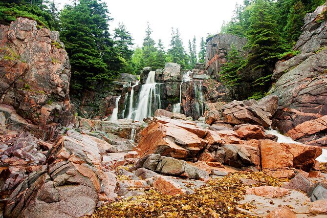 Cabot Trail: a Smartphone Audio Driving Tour - Acadian and Mi’kmaq culture stops: Cheticamp, Mi-careme, and small-town details