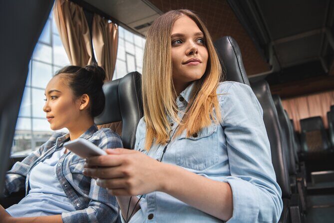Calgary Airport Shared Shuttle to Banff | Hotel & Airbnb Drop-Off - YYC pickup: where to check in so you don’t run in circles