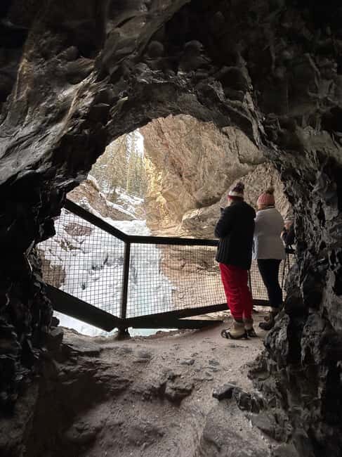 Calgary/Canmore/Banff: BEST of BANFF with LAKES Group Tour - First look at Banff in one long day