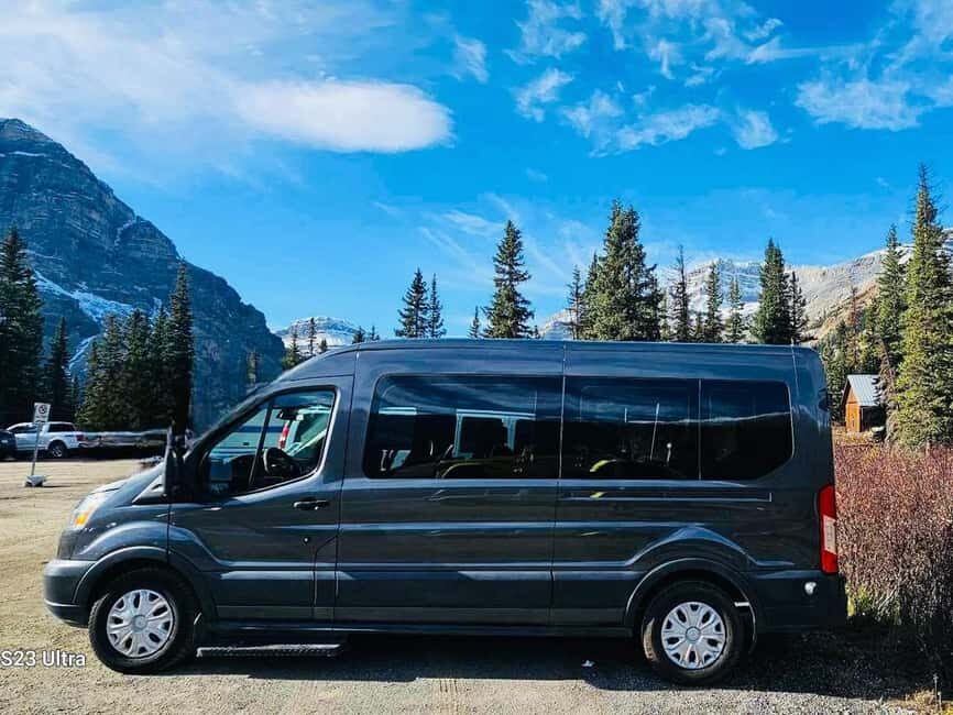 Calgary/Canmore/Banff: BEST of BANFF with LAKES Group Tour - Lake Louise and the 1.5-hour window for real photos