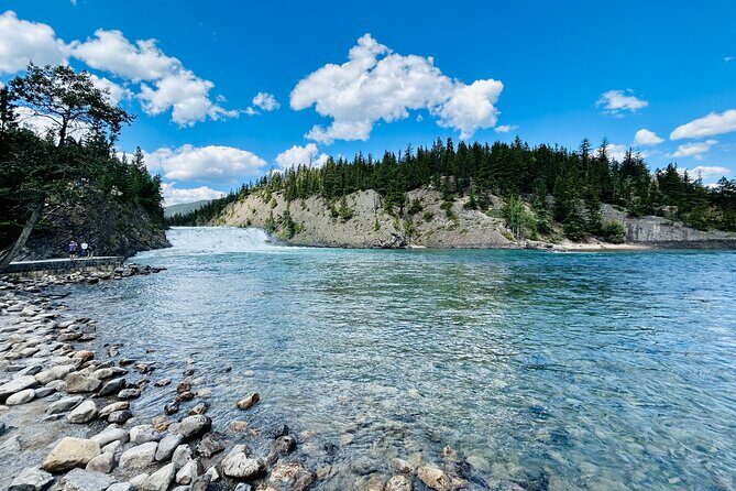 Calgary/Canmore/Banff: Enchanting Banff National Park Day Tour - Johnston Canyon: where the canyon walk actually delivers