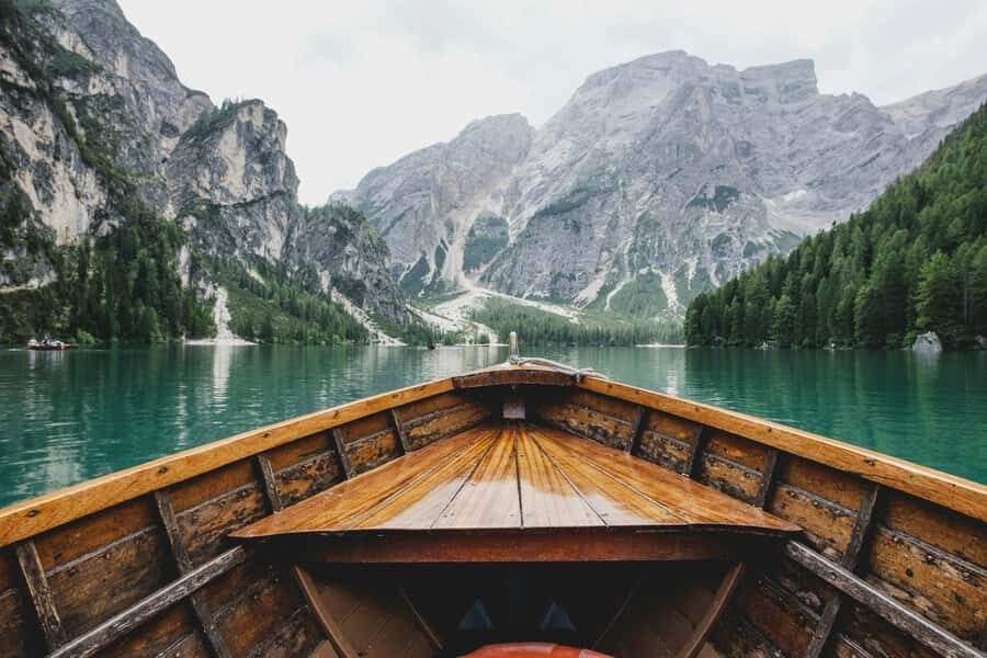 Calgary: Lake Louise, Emerald, Marble Canyon, and Yoho Tour - Wildlife, Photo Stops, and How Guides Help You Get the Shot