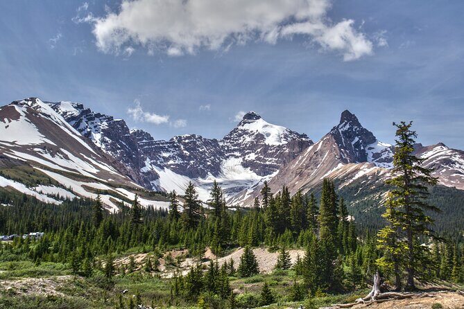 Calgary to Banff/Canmore PRIVATE Shuttle - Pickup anywhere in Calgary/Canmore/Banff, then drop where you stay