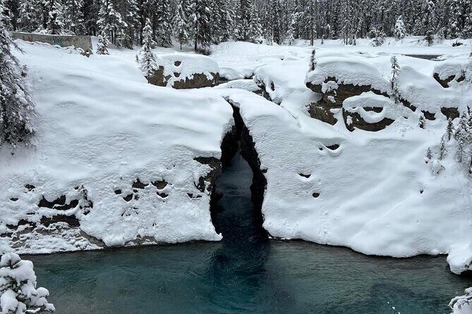 Calgary to Louise, Moraine, Emerald Lake and Johnston Canyon Tour - Natural Bridge: The 15-Minute Geology Fix in Yoho