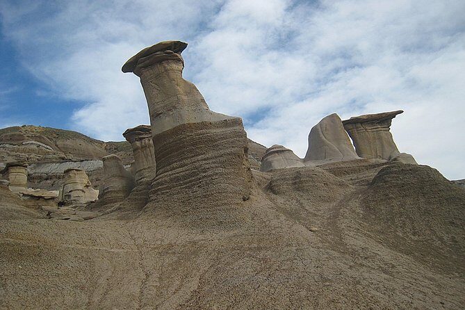 Calgary to Royal Museum | Drumheller – PRIVATE TOUR - Horsethief Canyon: the calmer views before the big museum hit