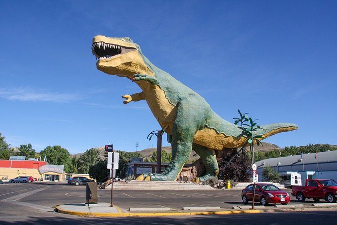 Calgary to Royal Museum | Drumheller – PRIVATE TOUR - Royal Tyrrell Museum: the paleontology stop you plan around