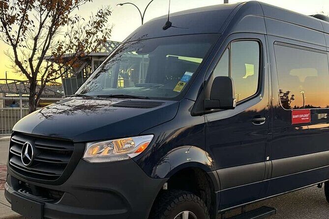 Calgary YYC Airport: Affordable Shared Shuttle to Banff & Canmore - Driver and Counter Service: The Human Part That Makes It Work