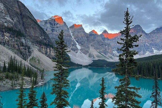 Canmore/Banff Moraine Lake Louise Johnston Canyon Emerald Lake - Stop 0: Cascade Mountain for quick, useful mountain context