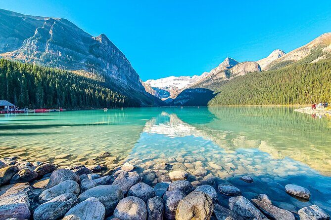 Canmore/Banff Moraine Lake Louise Johnston Canyon Emerald Lake - Lake Louise (50 minutes): turquoise water plus options that don’t cost extra