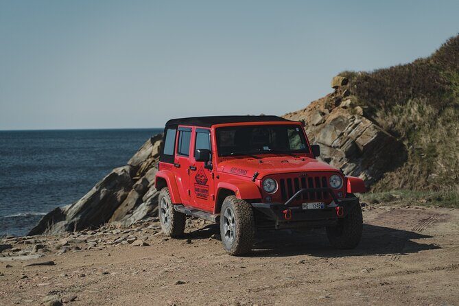 Cape Breton Jeep Adventure (4hr) - The Jeep ride details: comfort, removable roof, and safety first