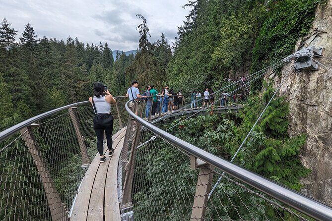 Capilano Suspension Bridge Canyon Lights & 4 Top highlights - Stanley Park in 30 minutes: totem poles and quick harbor panoramas