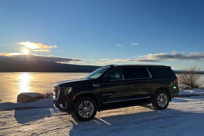 Caribou Crossing Adventure Tour - Carcross Desert Sand Dunes and the Bennett Lake View-Back