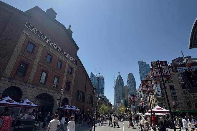 Casual Tour of Toronto by Land, Sky and Sea - CN Tower in 60 Minutes: Views, Context, and Included Tickets