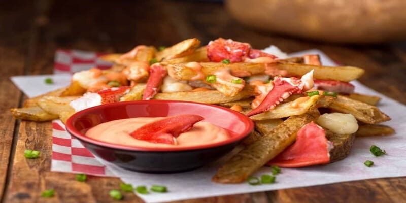 Charlottetown: Small Group Food Walking Tour - Confederation Landing Park and Peake’s Wharf: where the walk feels like a reward