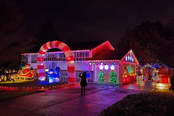 Christmas in Victoria and the Butchart Gardens - Private-group comfort and guide storytelling (Alan and Darwin show up)