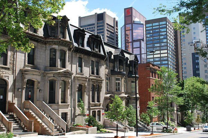 City tour; Like a Montrealer - Getting Oriented: Meeting at Metcalfe and René-Lévesque
