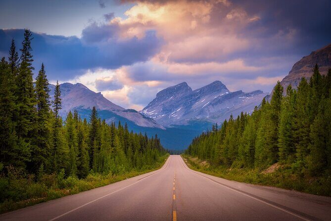 Columbia Icefield Adventure,Bow Lake,Peyto Lake in Banff & Jasper - Columbia Icefield Skywalk: glass-floor thrills at 280 metres