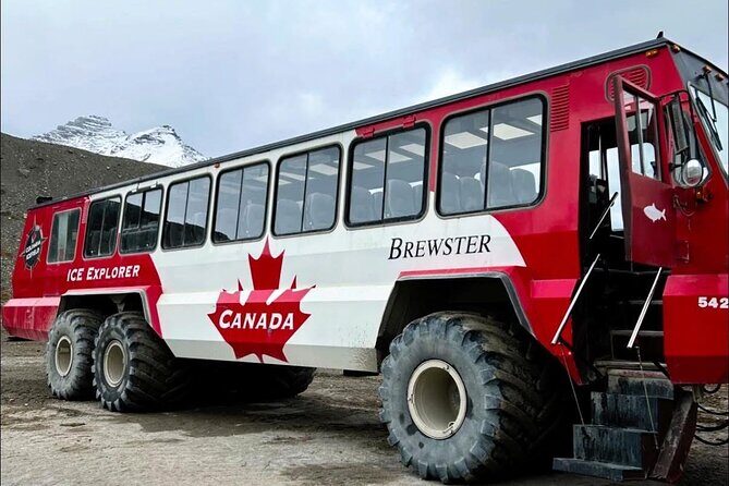 Columbia Icefield, Crowfoot Glacier and Bow ,Peyto Lake Tour - Pickup Times From Calgary, Canmore, and Banff (And Why They Matter)
