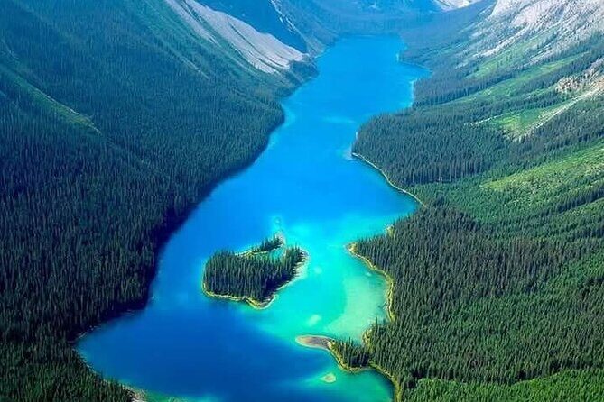 Columbia Icefield, Crowfoot Glacier and Bow ,Peyto Lake Tour - Columbia Icefield Discovery Centre and Skywalk: The Main Event (Plus the Extra Fees)