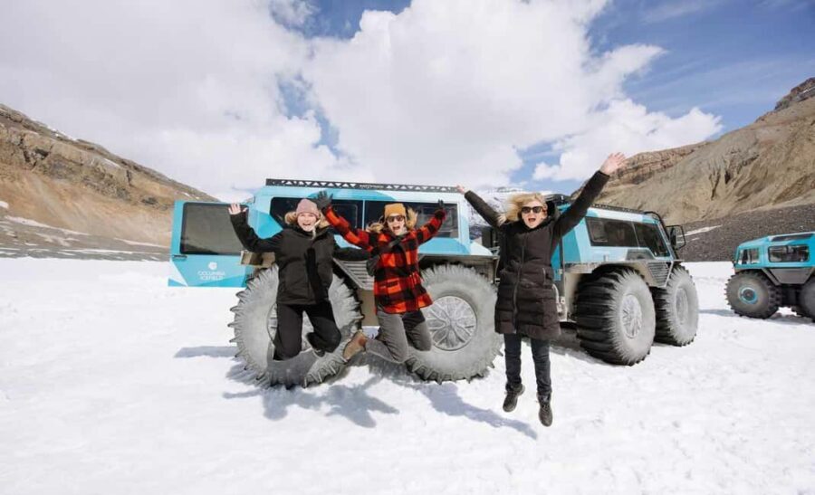 Columbia Icefield: Ice Odyssey Glacier Experience - Meeting at the Glacier Adventure Centre without the stress