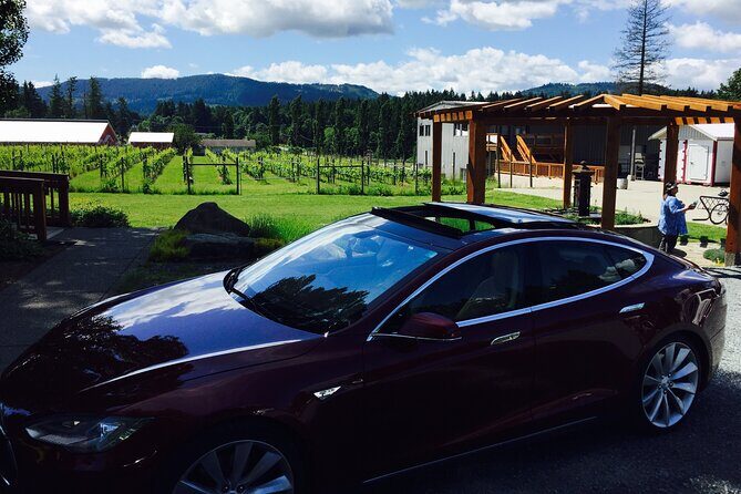 Cowichan Valley Premium Wine Tour - Stop 2: Unsworth Vineyards Tasting Room