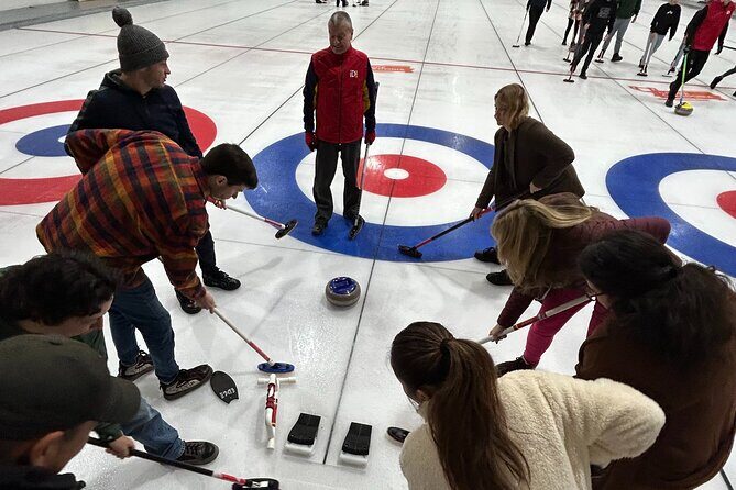 Curling Experience in Montreal - How Team Play Works When You’re New to Curling