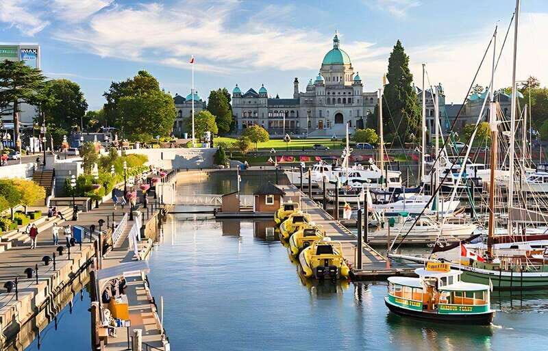 Day Trip from Vancouver to Victoria and Butchart Gardens - Butchart Gardens: Jennie Butchart’s 55 acres in about two hours