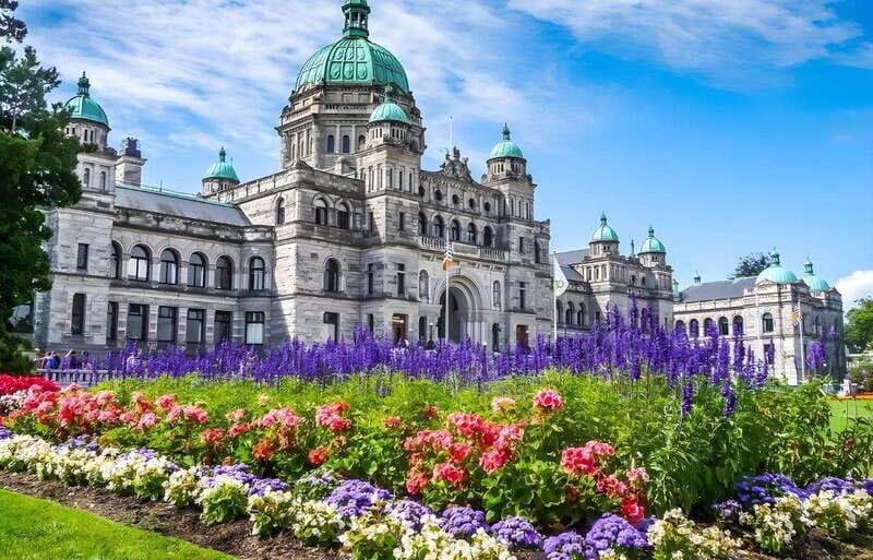 Day Trip from Vancouver to Victoria and Butchart Gardens - Price and value: is $247 per person a smart deal?