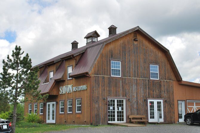 Day trip to Eastern Townships - Knowlton and Louise Penny: A Literary Stop With Real Place