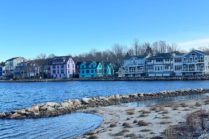 Day Trip to Lunenburg, Mahone Bay and Peggy's Cove from Halifax - How the 6-Hour Schedule Really Works: Driving Time vs. Stop Time